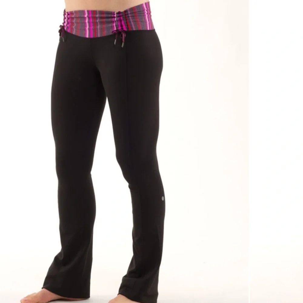 Lululemon Recognition Yoga Pant in Black Elevation Space Dye